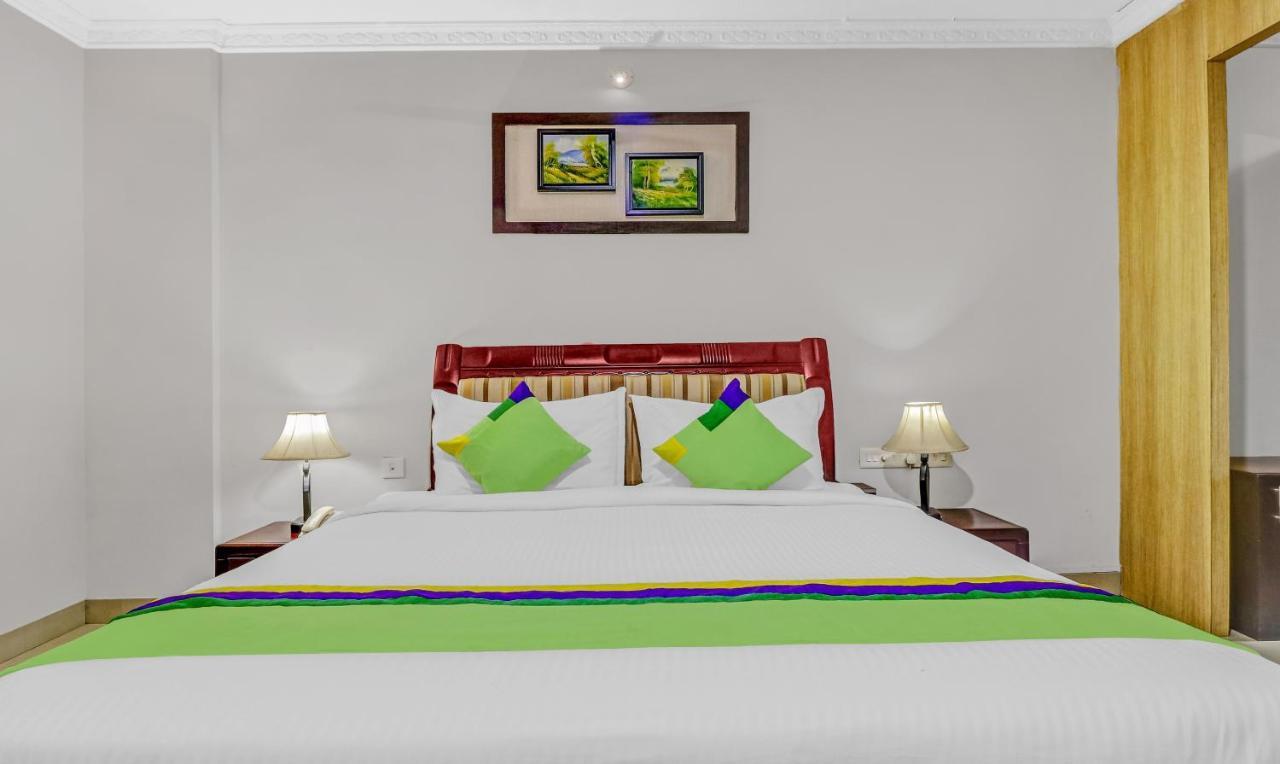 Treebo Symphony Hotels And Resorts Angamally Kizhake Chālakudi Eksteriør bilde